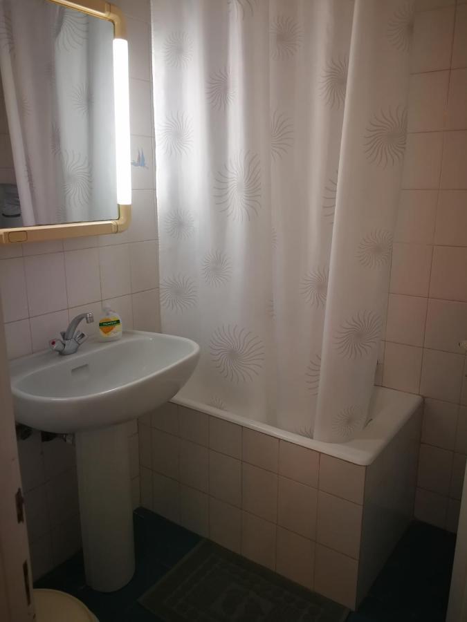 קלמאטה Jenny'S Luxury Flat Near The Center & Beach מראה חיצוני תמונה