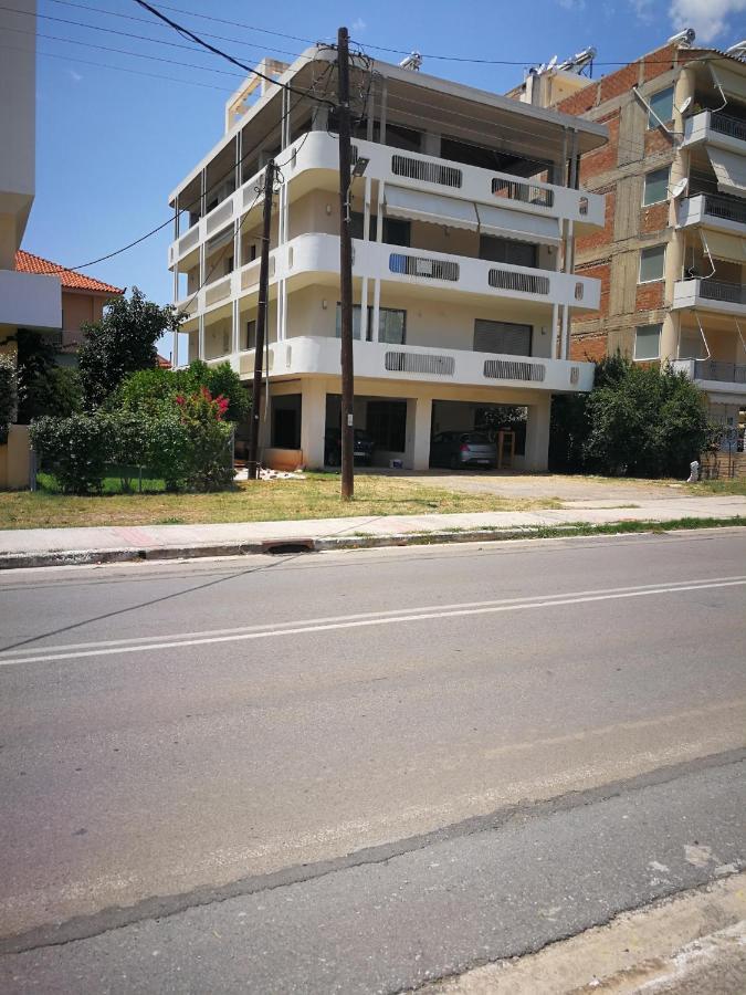 קלמאטה Jenny'S Luxury Flat Near The Center & Beach מראה חיצוני תמונה