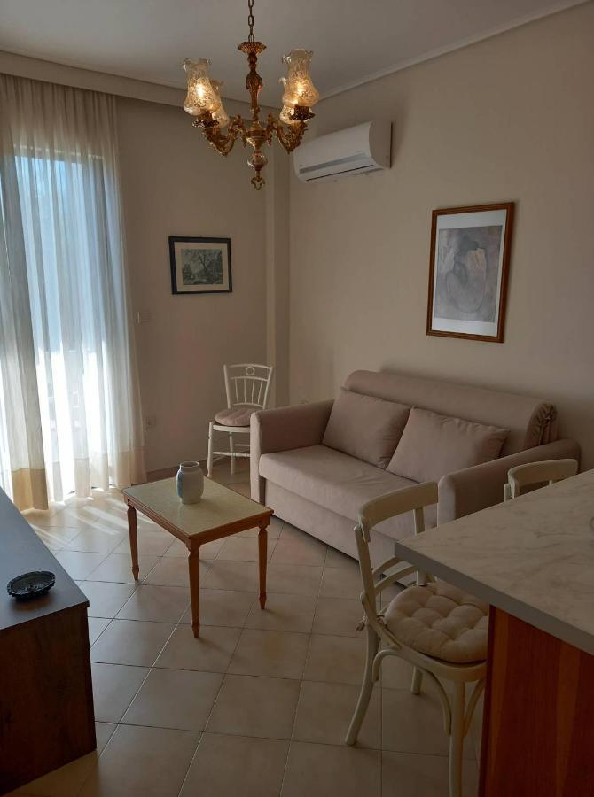 קלמאטה Jenny'S Luxury Flat Near The Center & Beach מראה חיצוני תמונה