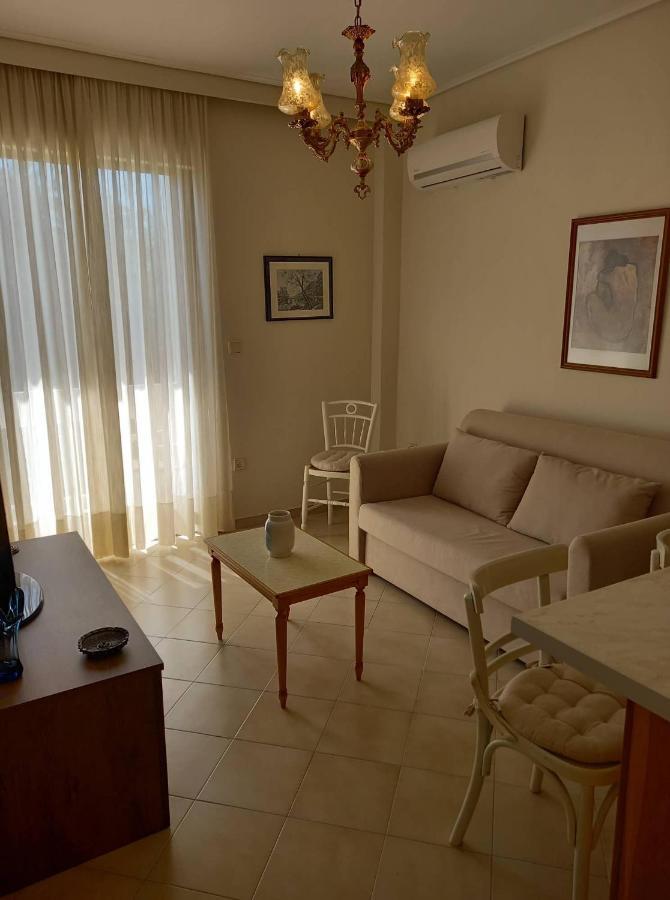 קלמאטה Jenny'S Luxury Flat Near The Center & Beach מראה חיצוני תמונה